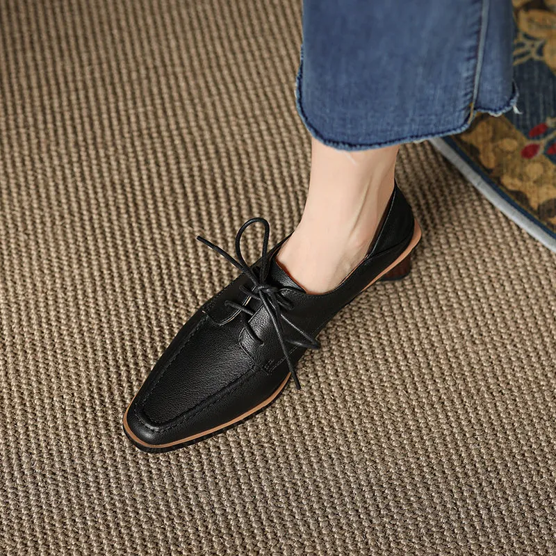 Inaya Womens Oxford Heels Black