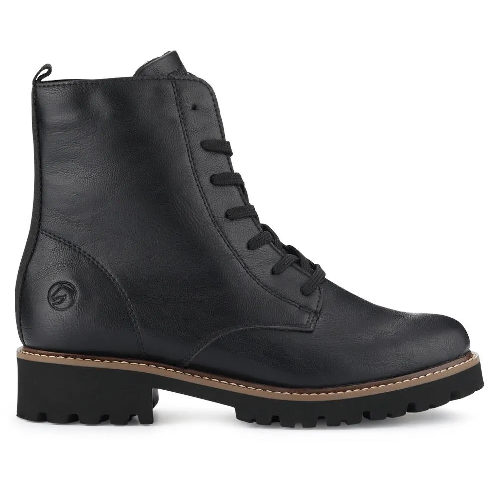 Leather Lace-Up Ankle Boots - DRS40513 / 326 360